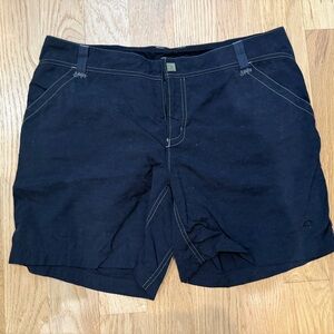 Mountain Hardwear Black Women's Shorts